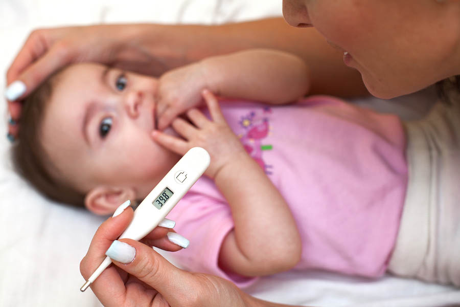 Magnetisch Blauw thermometer Koorts bij je baby: hoe komt het en wat kan je eraan doen? – 24Baby.nl