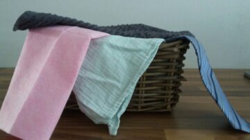 lappenmand voor baby om mee te spelen
