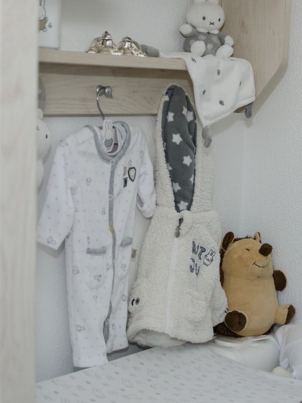 Eerste nijntjepakje baby