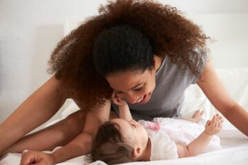 brabbelen baby en moeder