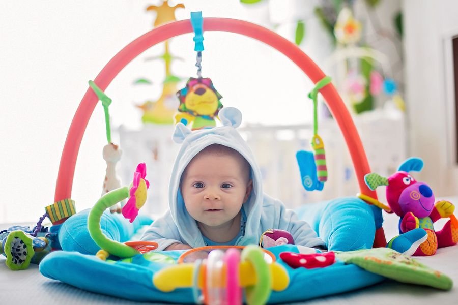 beneden Wasserette Kolonel Het leukste baby speelgoed voor de eerste 3 maanden – 24Baby.nl