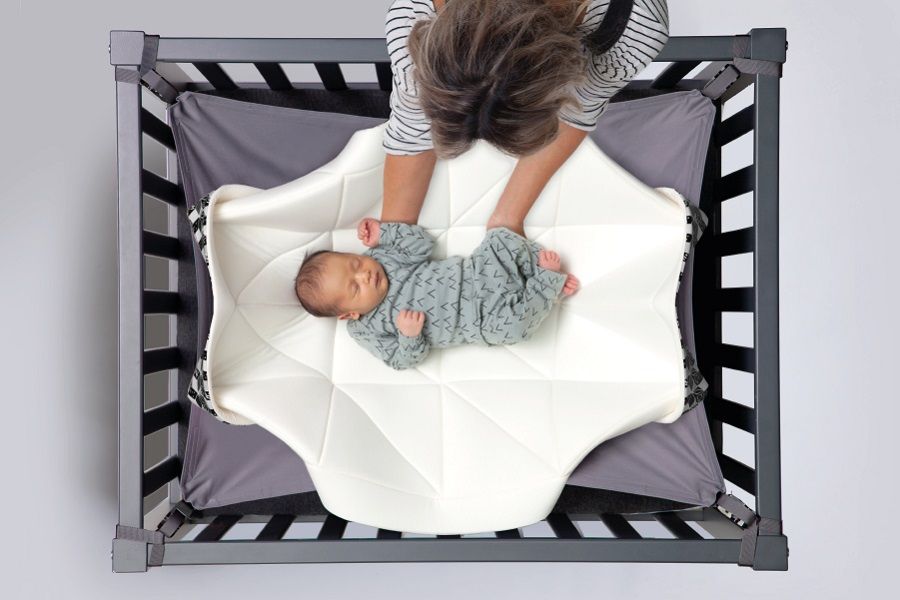 Door Op de loer liggen deken Hangloose baby: een hangmat voor je kindje – 24Baby.nl