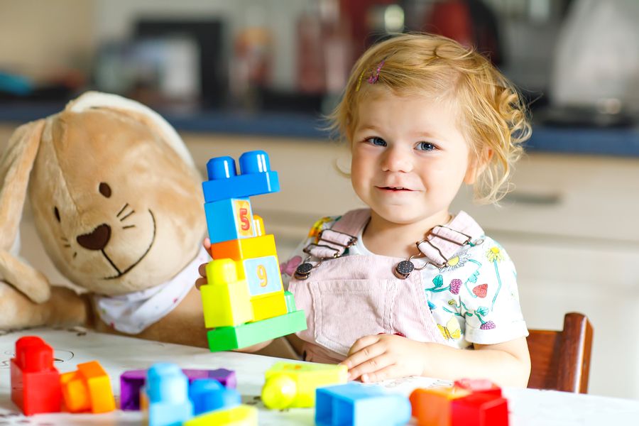 Rekenspelletjes Hoe Leer Je Je Peuter Tellen 24baby Nl