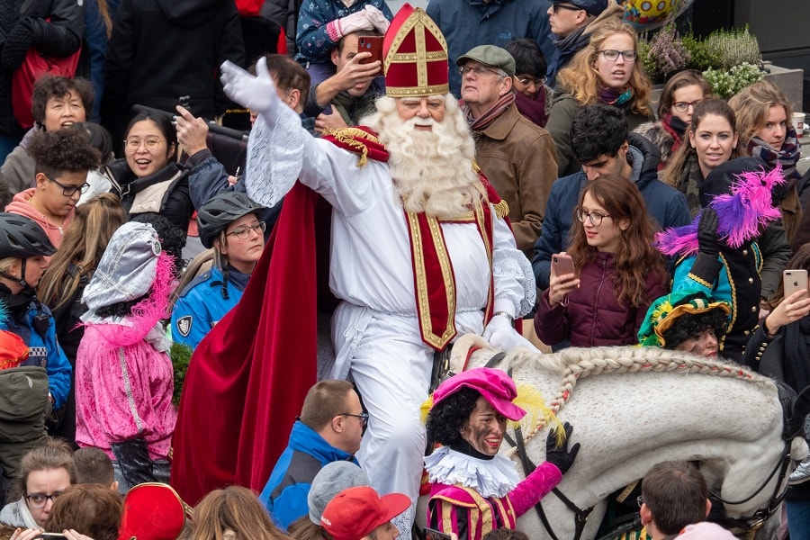 liefde wetenschappelijk Woestijn Sinterklaas vieren met je kindje – 24Baby.nl