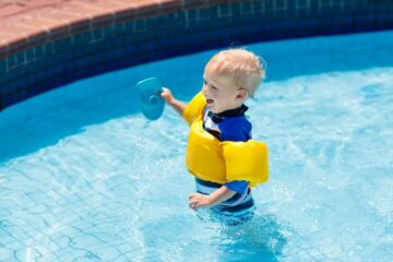feit Luiheid reinigen Zwembandjes voor je baby of peuter: van zitje tot zwemvest – 24Baby.nl