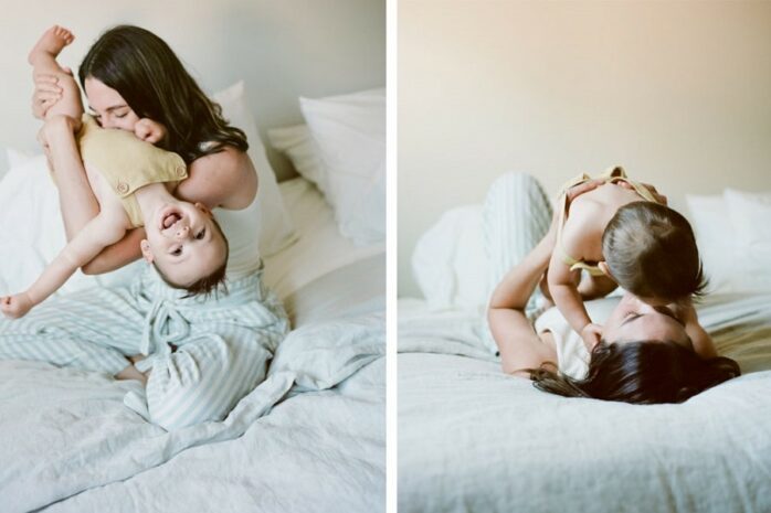 Moeder en baby met Friese jongensnaam