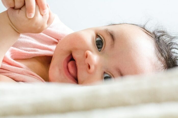 Baby met Scandinavische meisjesnamen