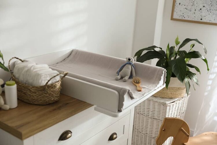 Commode baby een voor de babykamer 24Baby.nl