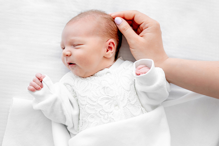 Baby geboren na vruchtbaarheidsbehandeling met spermazaad van een zaaddonor