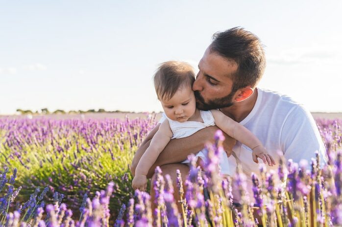 Baby met Spaanse naam en papa